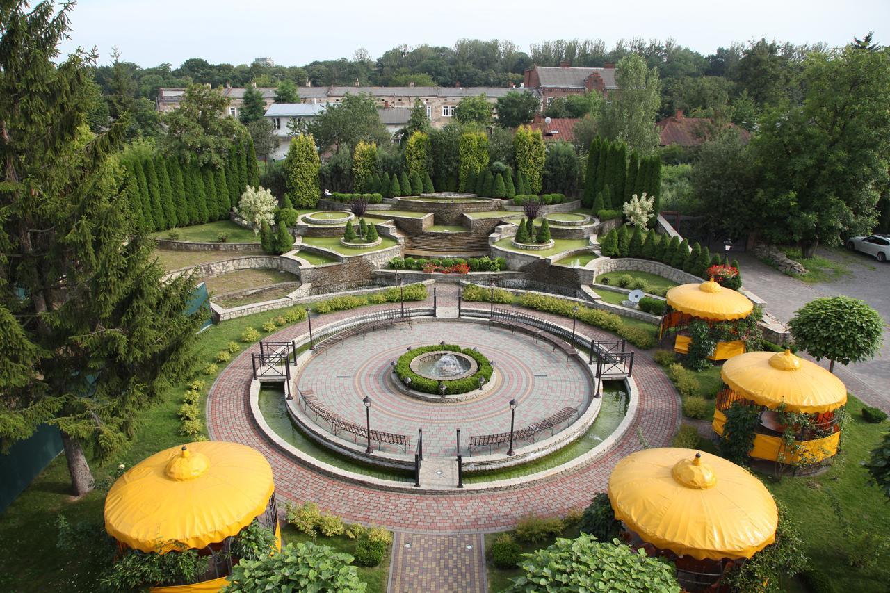 Hotel Zoloto Karpat 3*