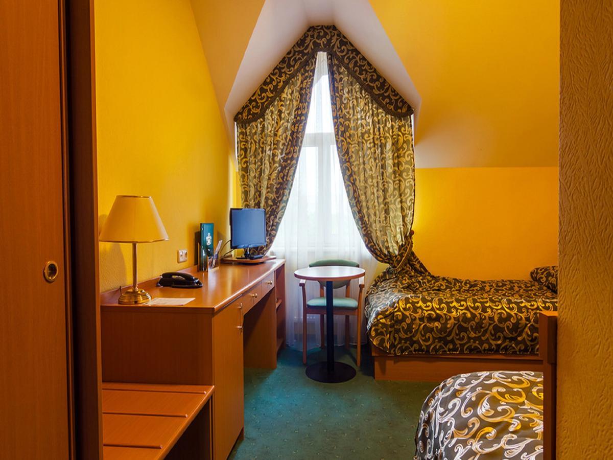 Zoloto Karpat 3* Stryi