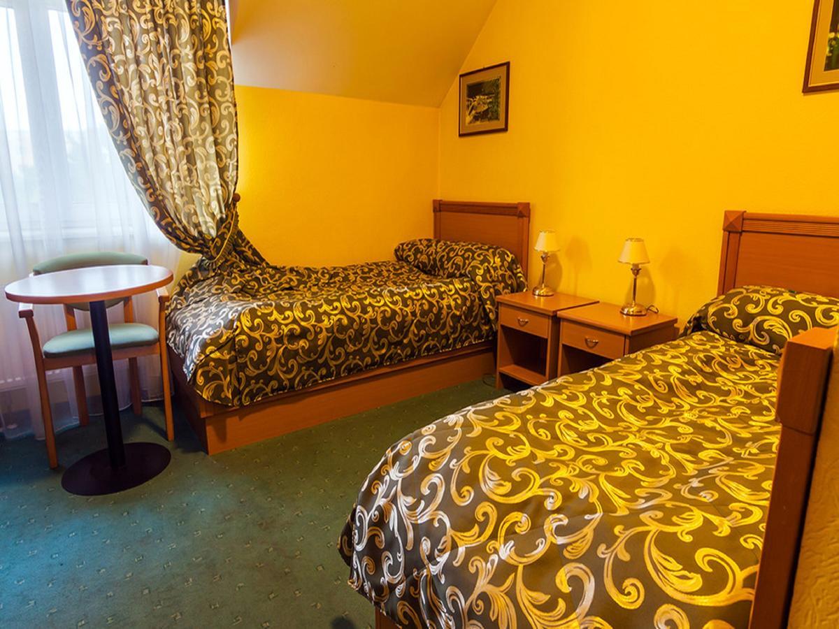Hotel Zoloto Karpat 3*